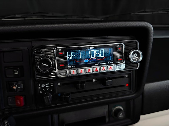 Volkswagen Golf I 27 of 30