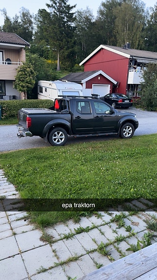 Nissan Navara 3 of 9