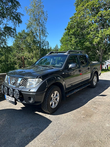 Nissan Navara 4 of 9