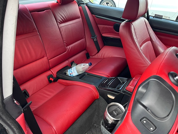 BMW 335i 6 of 8