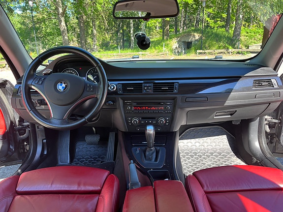 BMW 335i 7 of 8