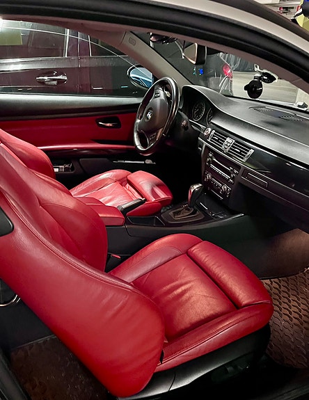 BMW 335i 4 of 8