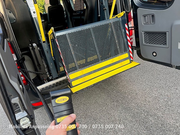 Mercedes-Benz Sprinter 208 20 of 30