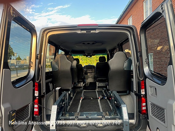 Mercedes-Benz Sprinter 208 4 of 30
