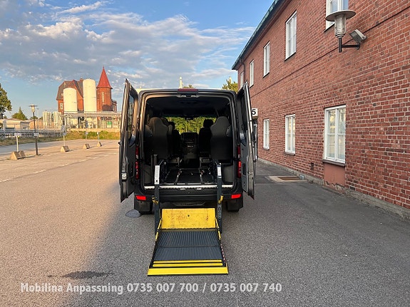 Mercedes-Benz Sprinter 208 25 of 30