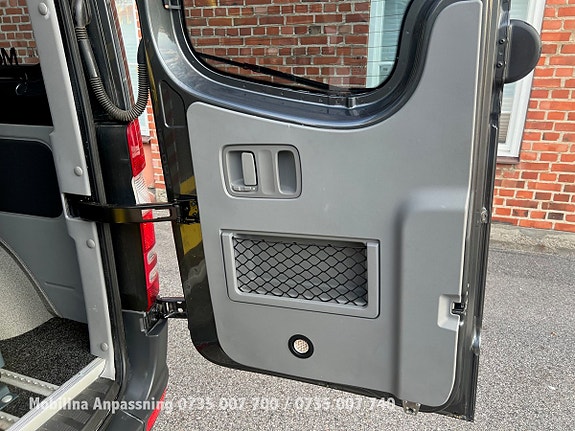 Mercedes-Benz Sprinter 208 19 of 30