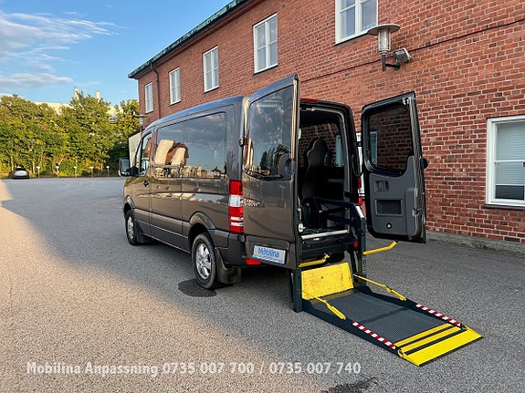 Mercedes-Benz Sprinter 208 24 of 30