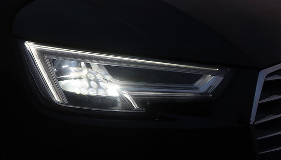 Audi A4 25 of 27