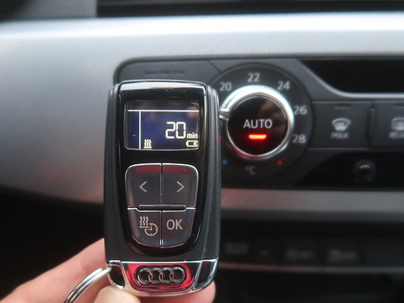Audi A4 13 of 27