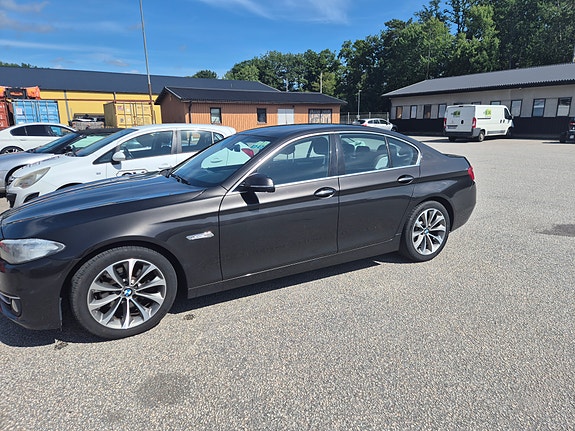 BMW 520d 3 of 3