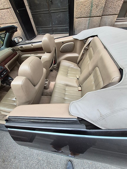 Chrysler Sebring 10 of 13
