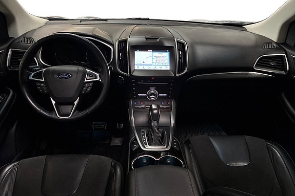 Ford Edge 12 of 30