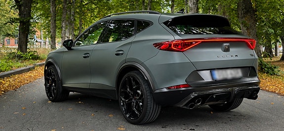 Cupra Formentor 3 of 12