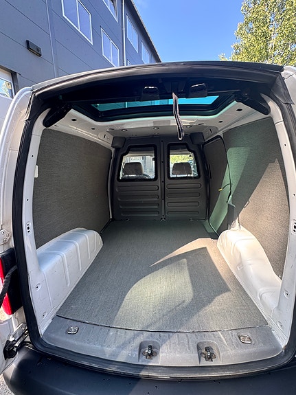 Volkswagen Caddy 4 of 11
