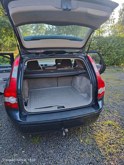Volvo V50 4 of 11