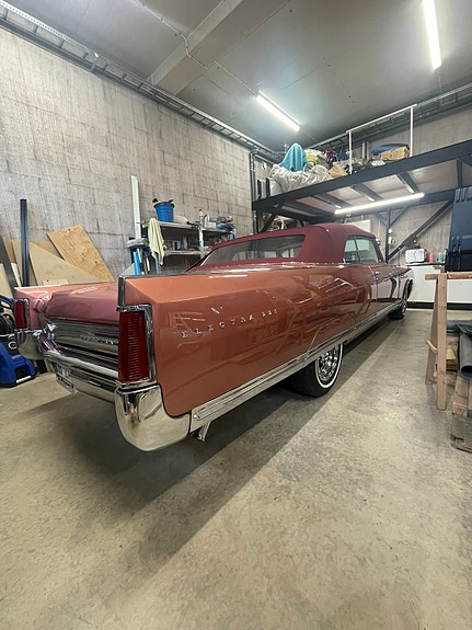 Buick Electra 225 6 of 9