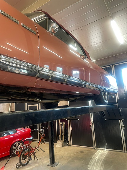 Buick Electra 225 9 of 9