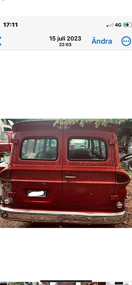 Chevrolet Suburban 4 of 6