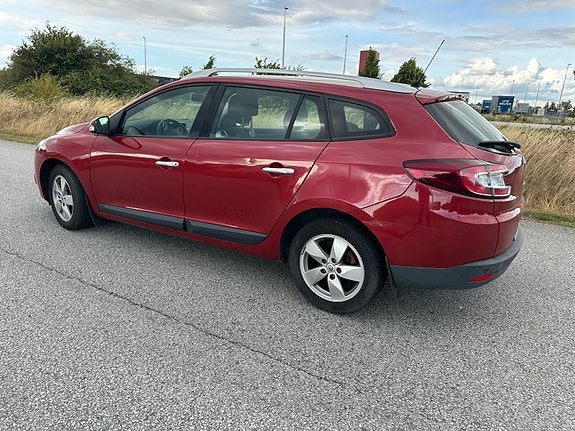 Renault Megane III 2 of 12