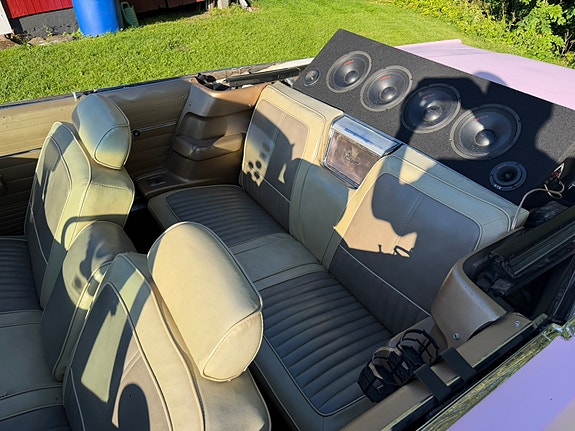 Chrysler Newport 9 of 10