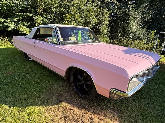 Chrysler Newport 6 of 10