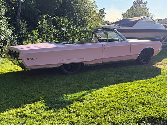 Chrysler Newport 4 of 10