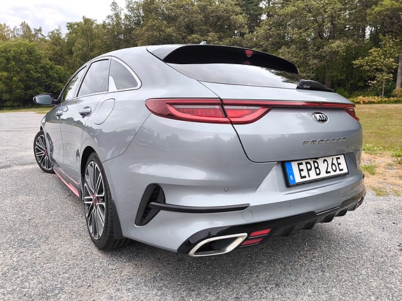 Kia ProCeed 5 of 16