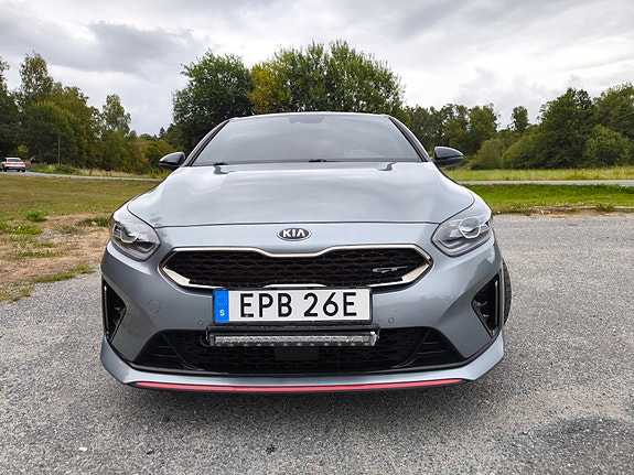 Kia ProCeed 8 of 16