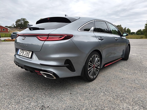 Kia ProCeed 3 of 16