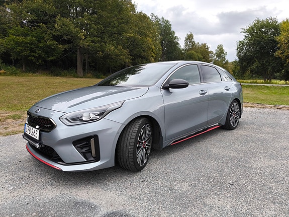 Kia ProCeed 7 of 16