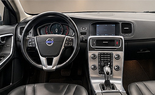 Volvo S60 9 of 15