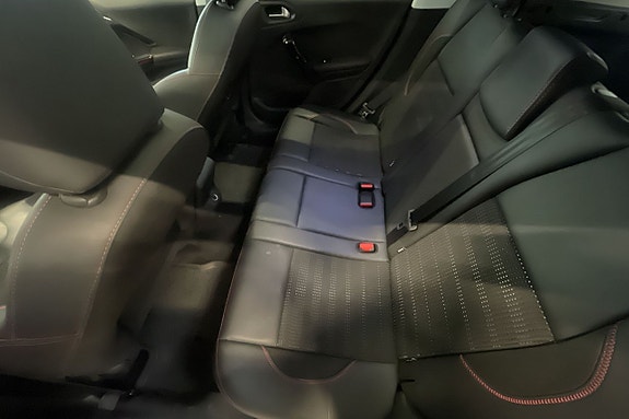 Peugeot 2008 10 of 15