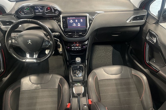 Peugeot 2008 12 of 15
