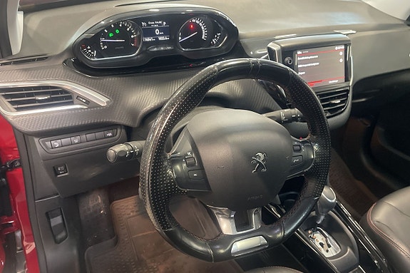 Peugeot 2008 8 of 15
