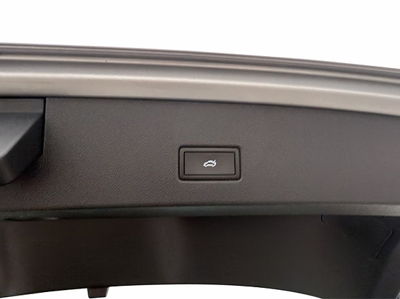 Volkswagen T-Roc 29 of 30