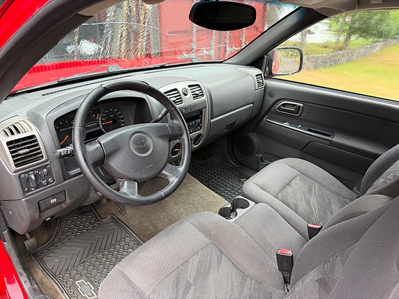 Chevrolet Colorado 10 of 15