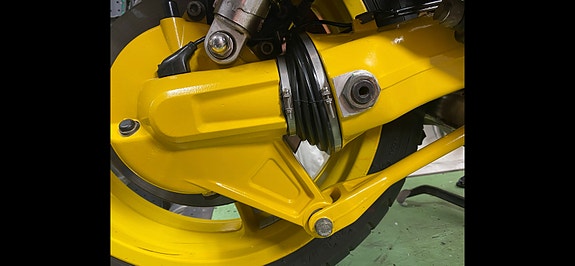 BMW K1 3 of 5