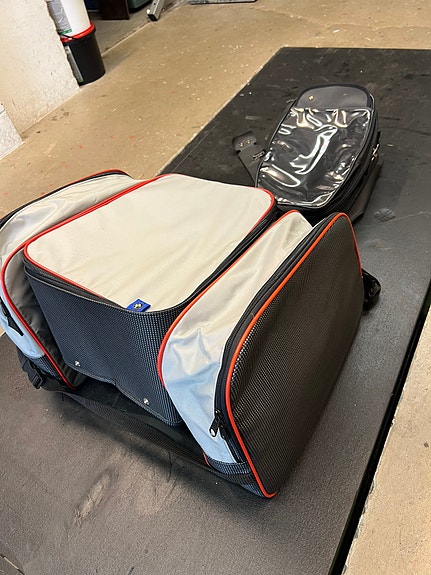 BMW K1 4 of 5