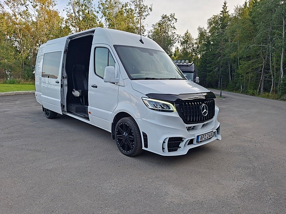 Mercedes-Benz Sprinter 319 11 of 11
