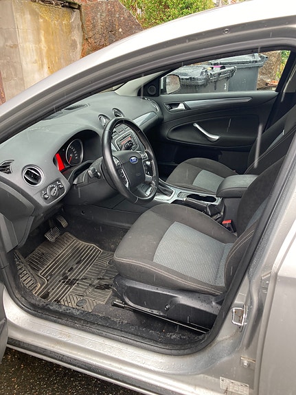 Ford Mondeo 7 of 10