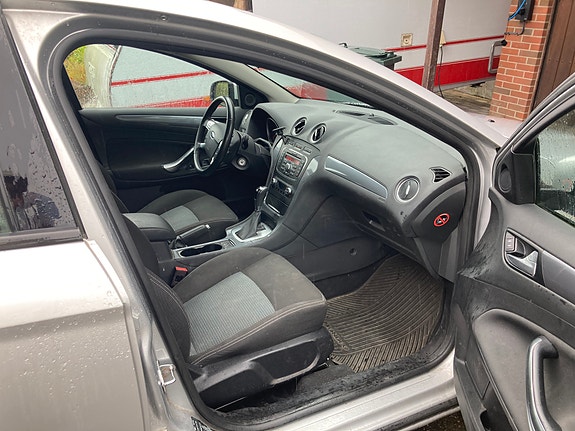 Ford Mondeo 8 of 10