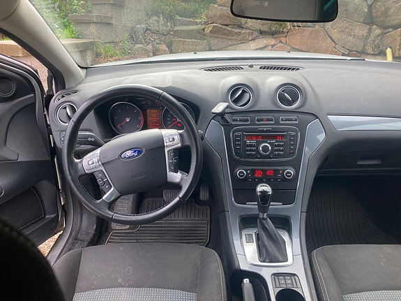 Ford Mondeo 9 of 10