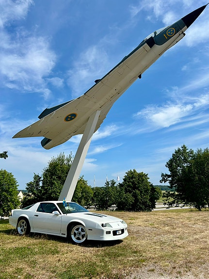 Chevrolet Camaro 5 of 12