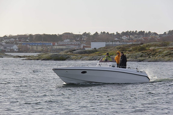 Wellcraft scarab/ hydrotech 32 2 of 4