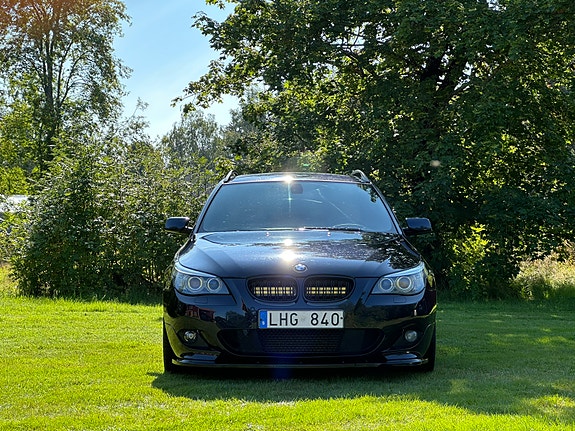 BMW 535d 2 of 30
