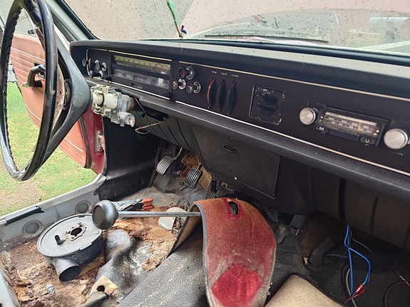 Volvo 142 12 of 15