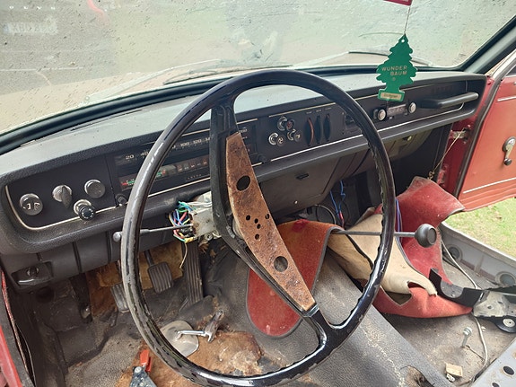 Volvo 142 8 of 15