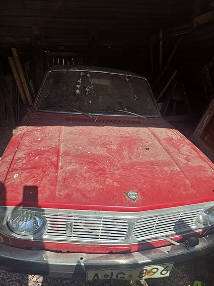Volvo 142 2 of 15