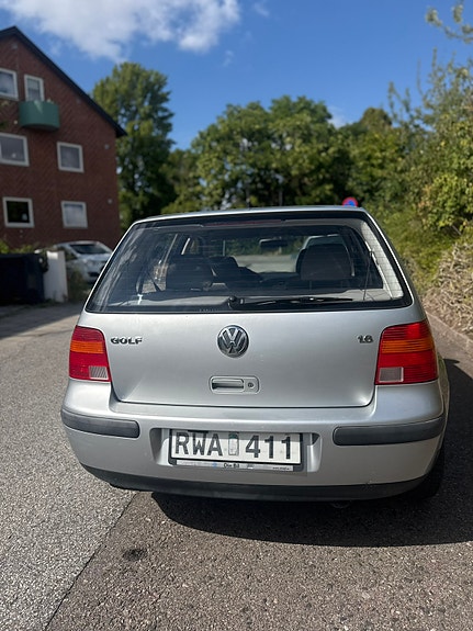 Volkswagen Golf IV 3 of 7