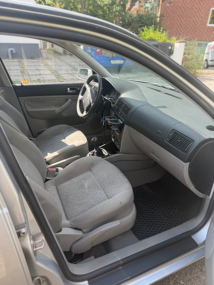 Volkswagen Golf IV 6 of 7